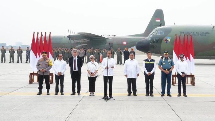 Kapolri Kawal Bantuan Kemanusiaan RI: Semoga Membantu Saudara Kita di Palestina