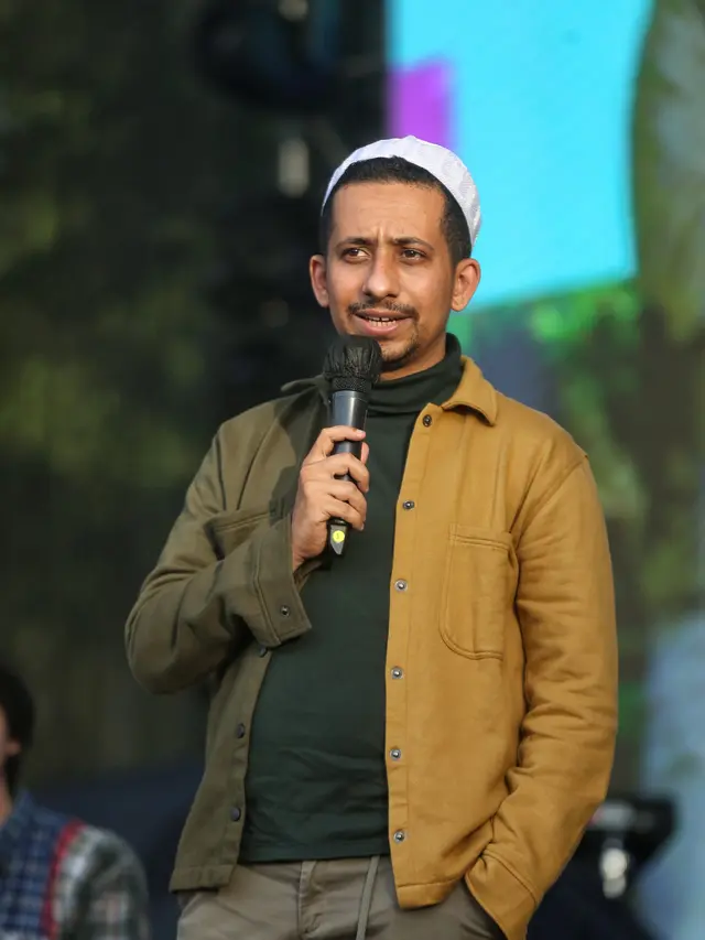 Hari Pertama 2024 Habib Husein Ja'far Ingatkan Warganet, Jangan Berharap kepada Tahun tapi pada Tuhan