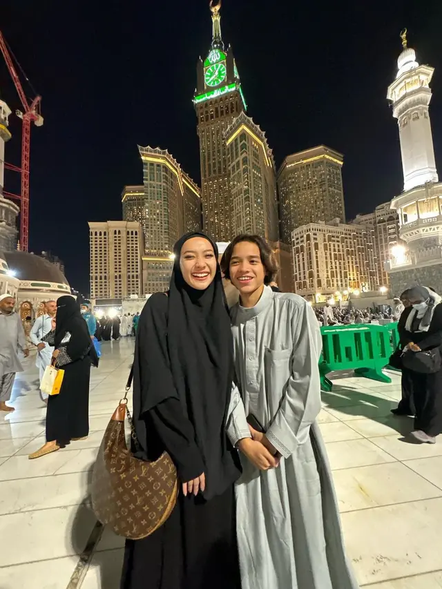 BCL Jalankan Ibadah Umrah Untuk Do'akan Almarhum Ashraf Sinclair