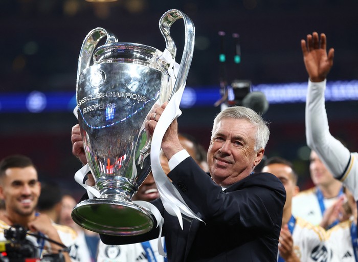 Carlo Ancelotti Ciptakan Sejarah Berhasil Menangi Lima Titel Liga Champions