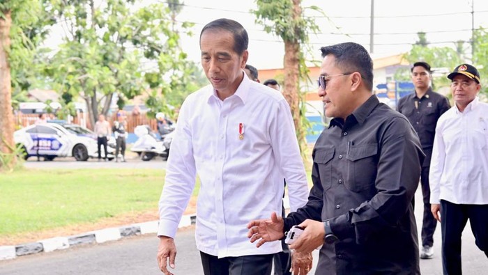 Jokowi dan Iriana Bermalam di Kantor Presiden IKN Hari Ini