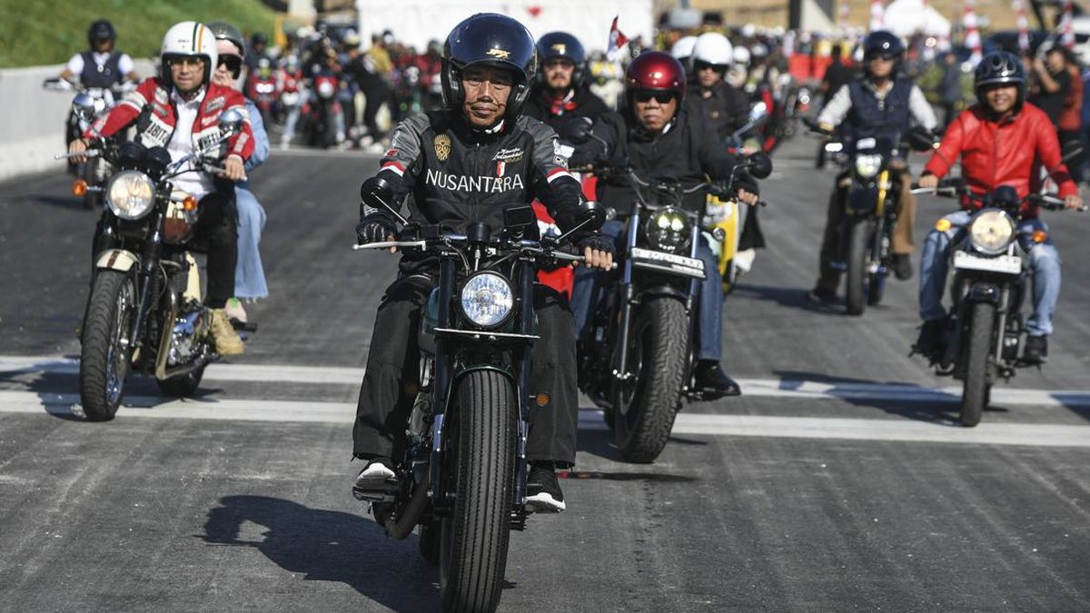 Jokowi Ajak Para Influencer Konvoi Motor hingga Lihat Istana di IKN