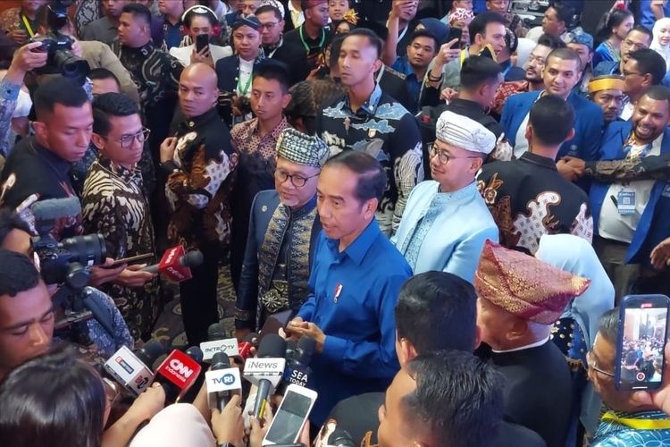 Jokowi Pastikan Pemerintah Ikuti Putusan MK Pengesahan Revisi UU Pilkada Dibatalkan