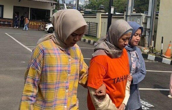 Pemilik Daycare Meita Irianty Penganiaya Balita Kini Berbaju Tahanan